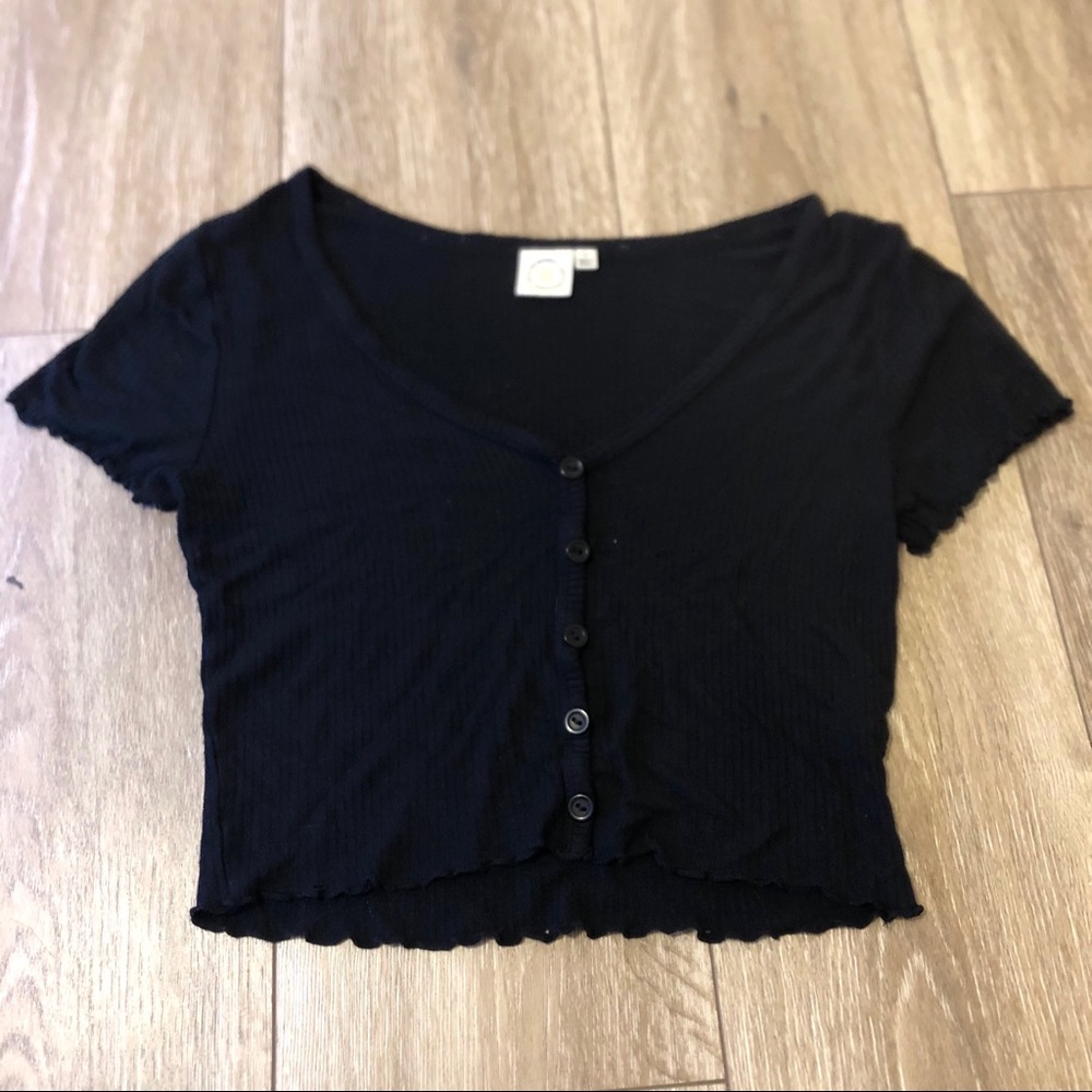 Women’s Black Crop Top